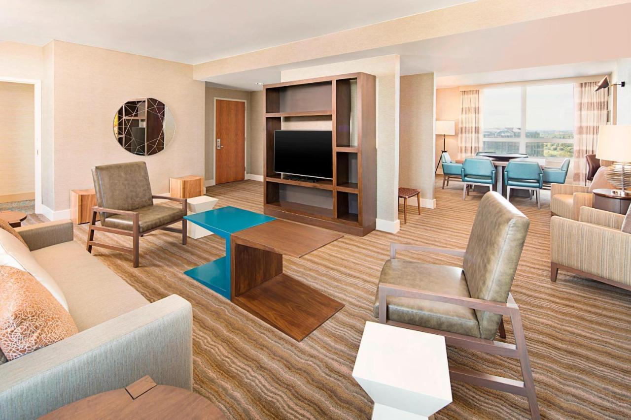 The Westin Chicago North Shore Wheeling Экстерьер фото